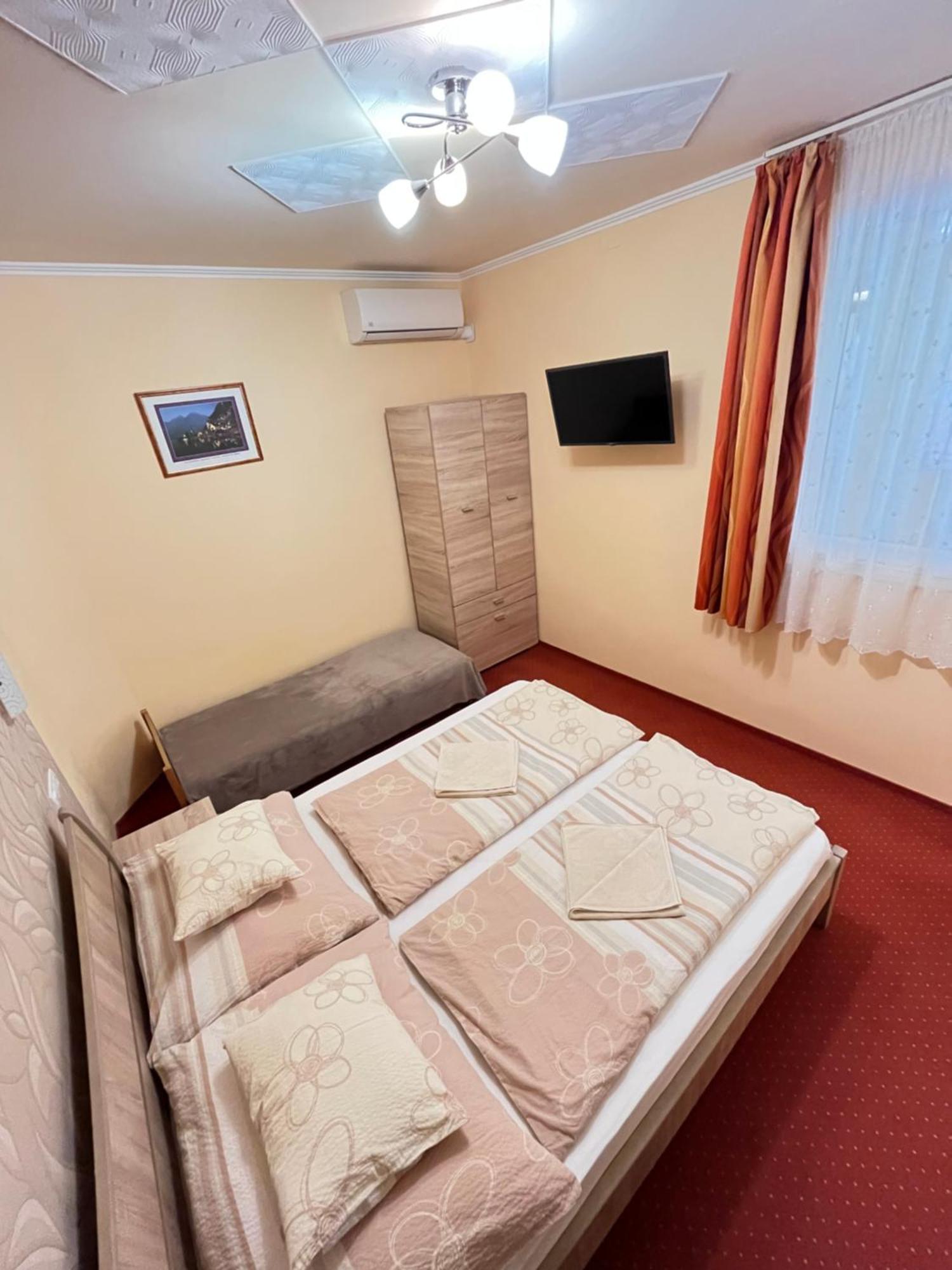 Gesztenye Apartman Makó Eksteriør bilde