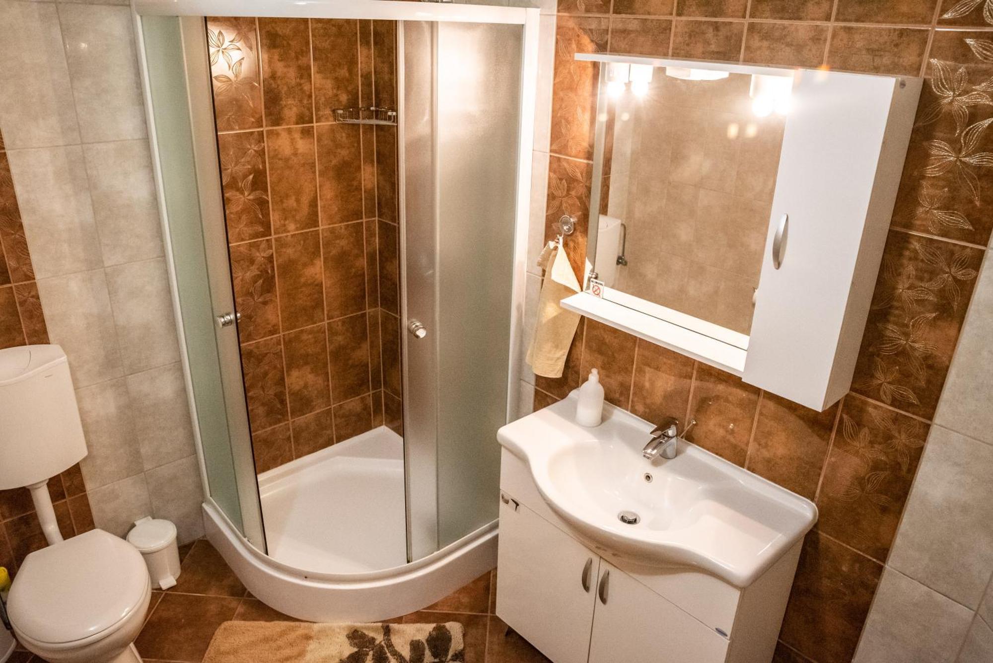 Gesztenye Apartman Makó Eksteriør bilde