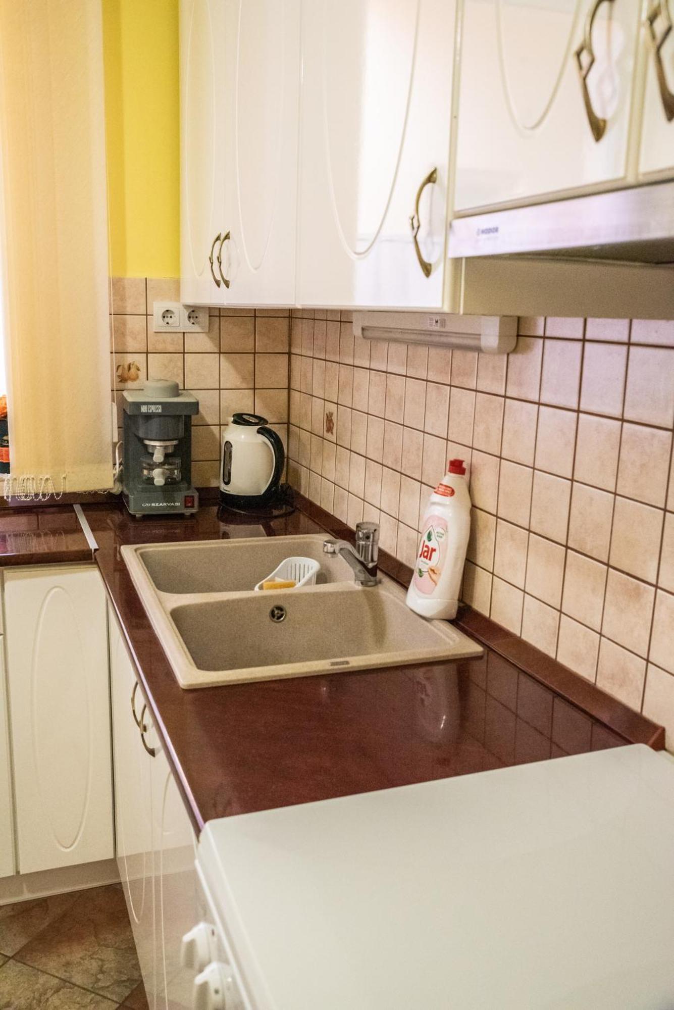 Gesztenye Apartman Makó Eksteriør bilde